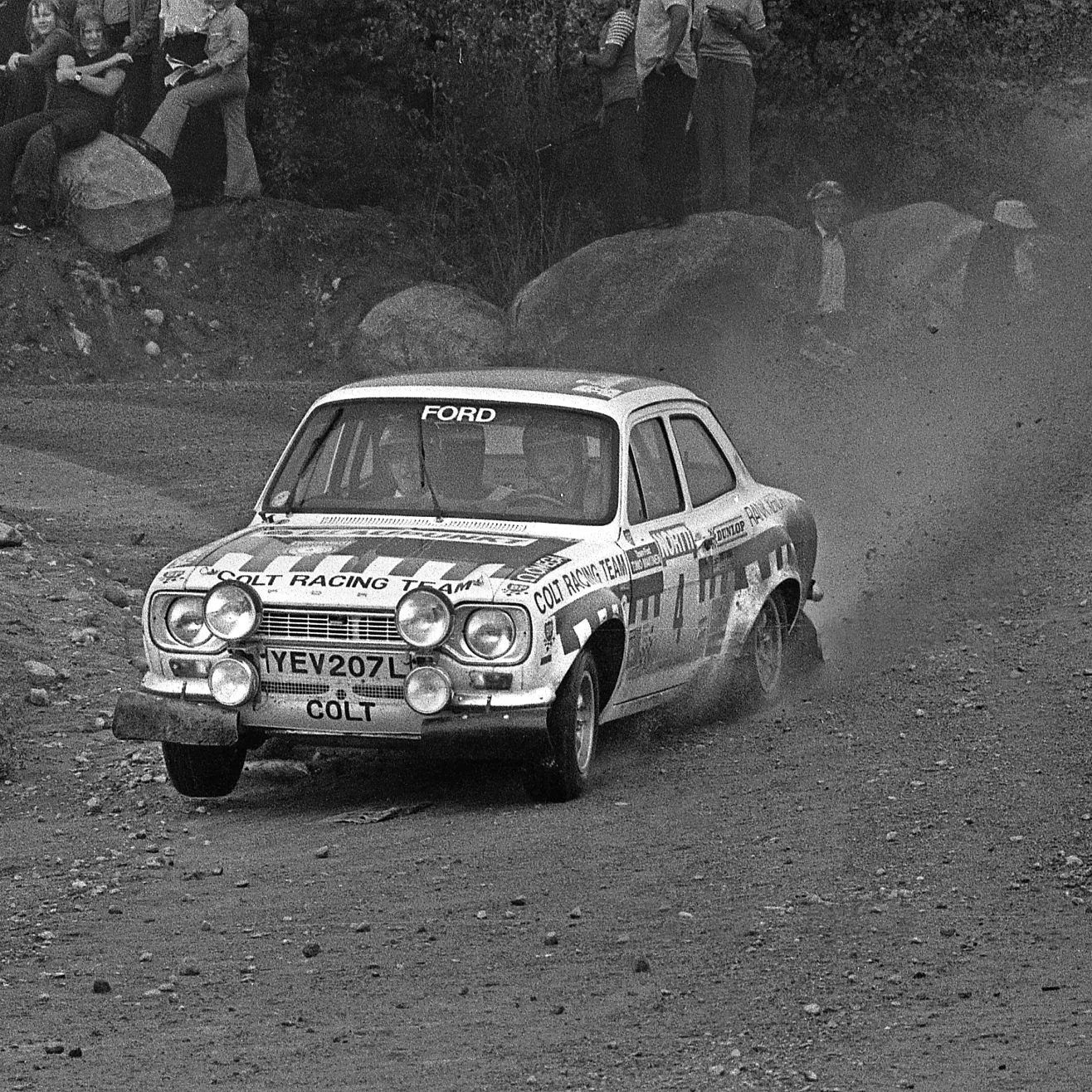 Ford Escort 1973. Kuva Marko Mäkinen