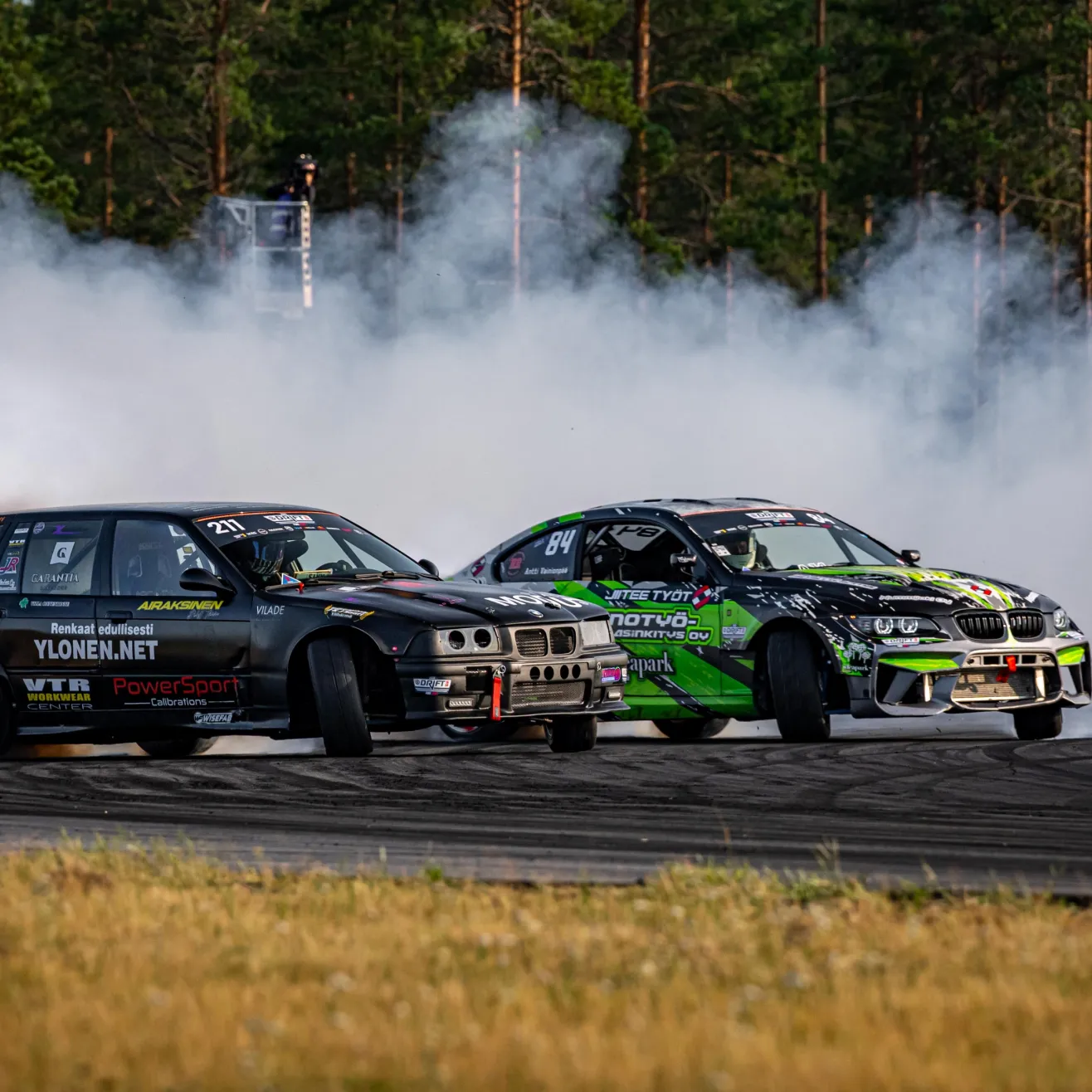 Drifting. Kuva Tenho Photography