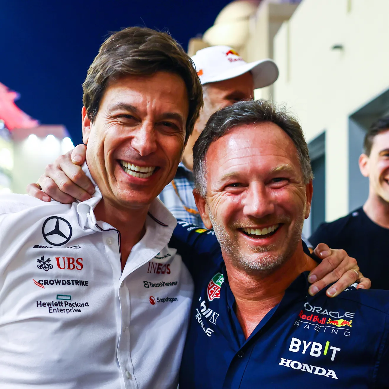 Toto Wolff ja Christian Horner (Red Bull)