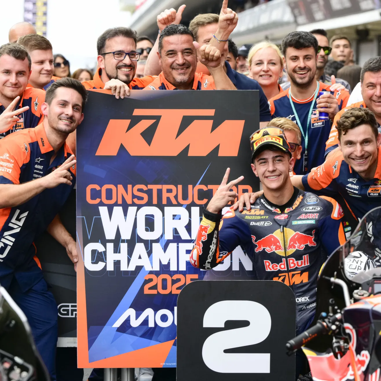 KTM AJO