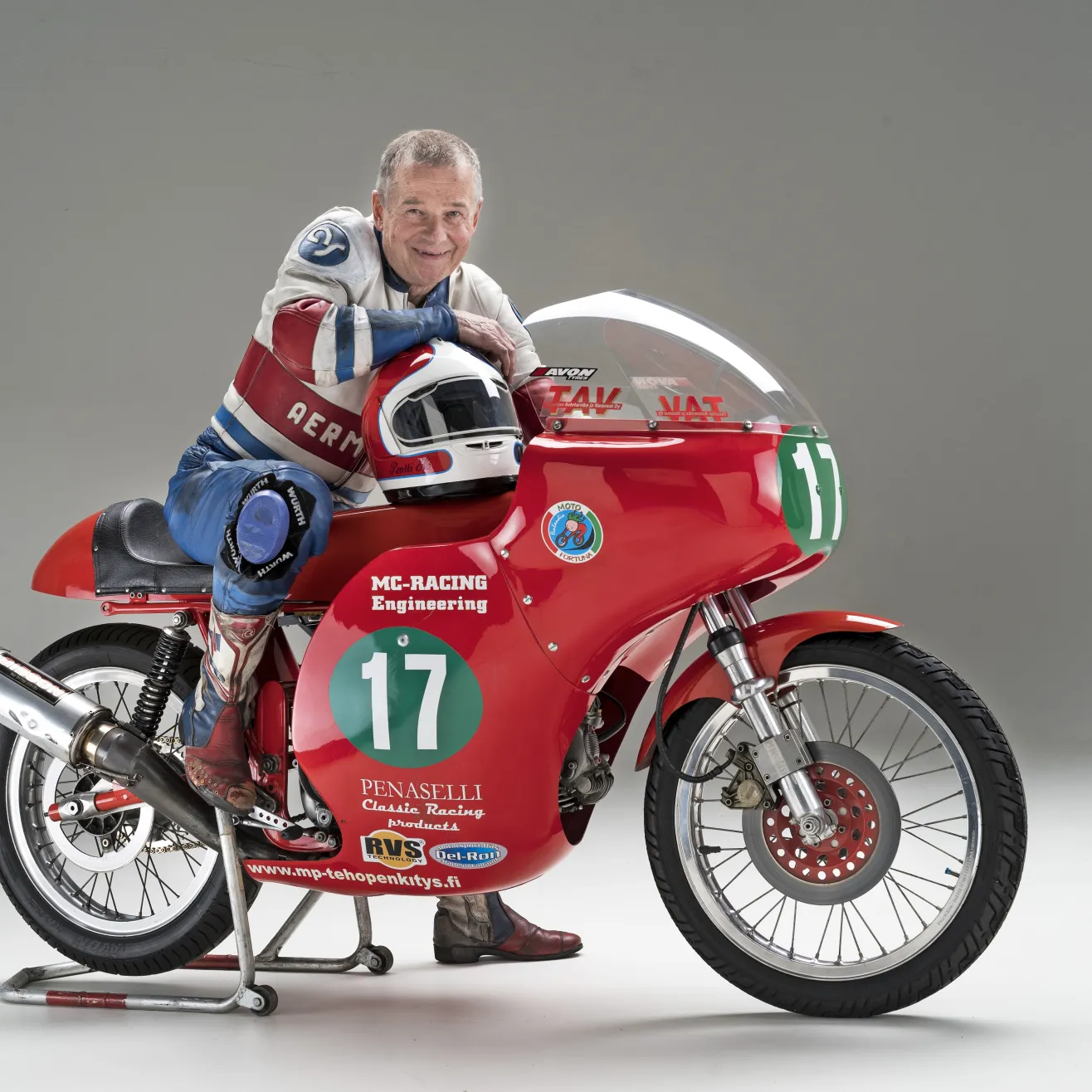 Pentti Elo. Aermacchi. Kuva Arto Wiikari. 