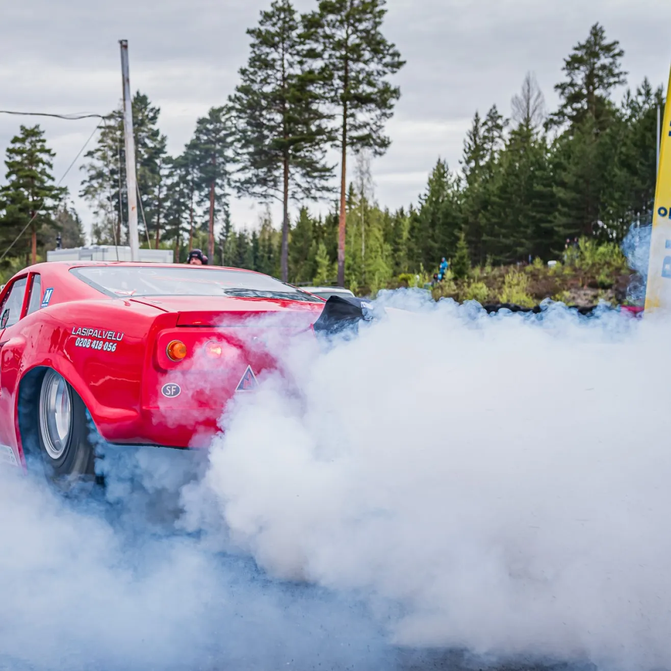 Kiihdytys. Kuva Jussi Pietarinen