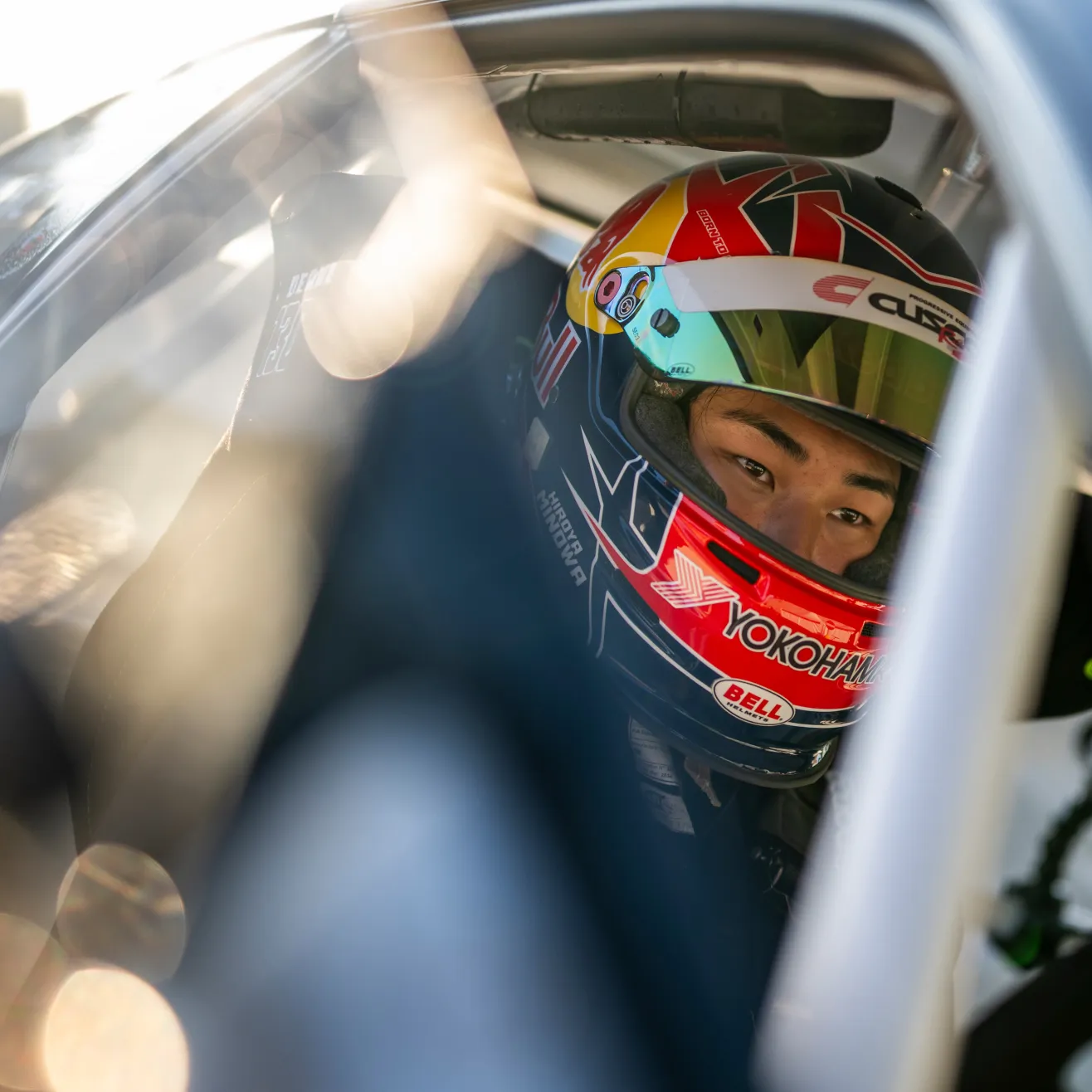  drifting-kuljettaja Hiroya Minowa. Kuva Red Bull