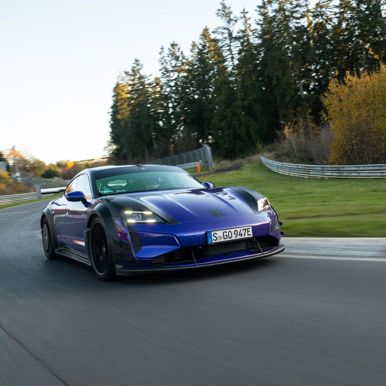 Lars Kern, Taycan Turbo GT Manthey Kit, Nürburgring, 2026.