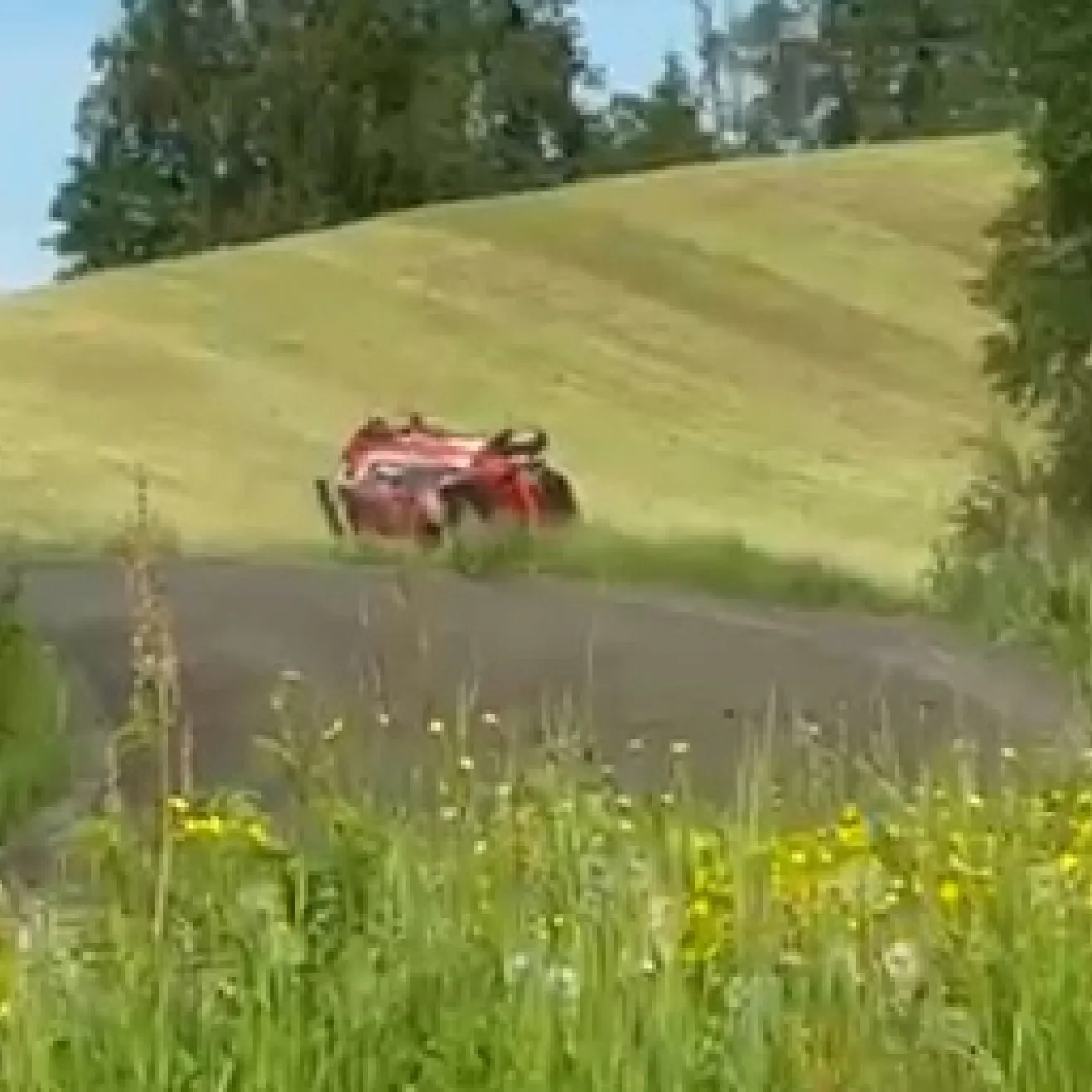 Niclas Grönholm katolleen. Kuva Merita Mäkinen