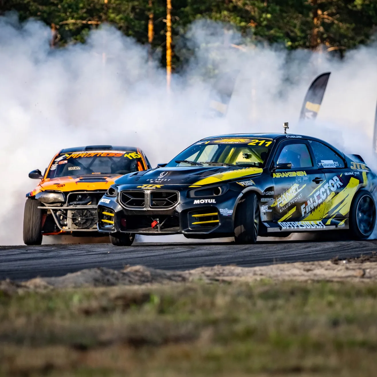 DriftSM_KoneitaComPro_AkuAiraksinen211_RikuAutere115_Honkajoki2026_kuvaTenhoPhotography