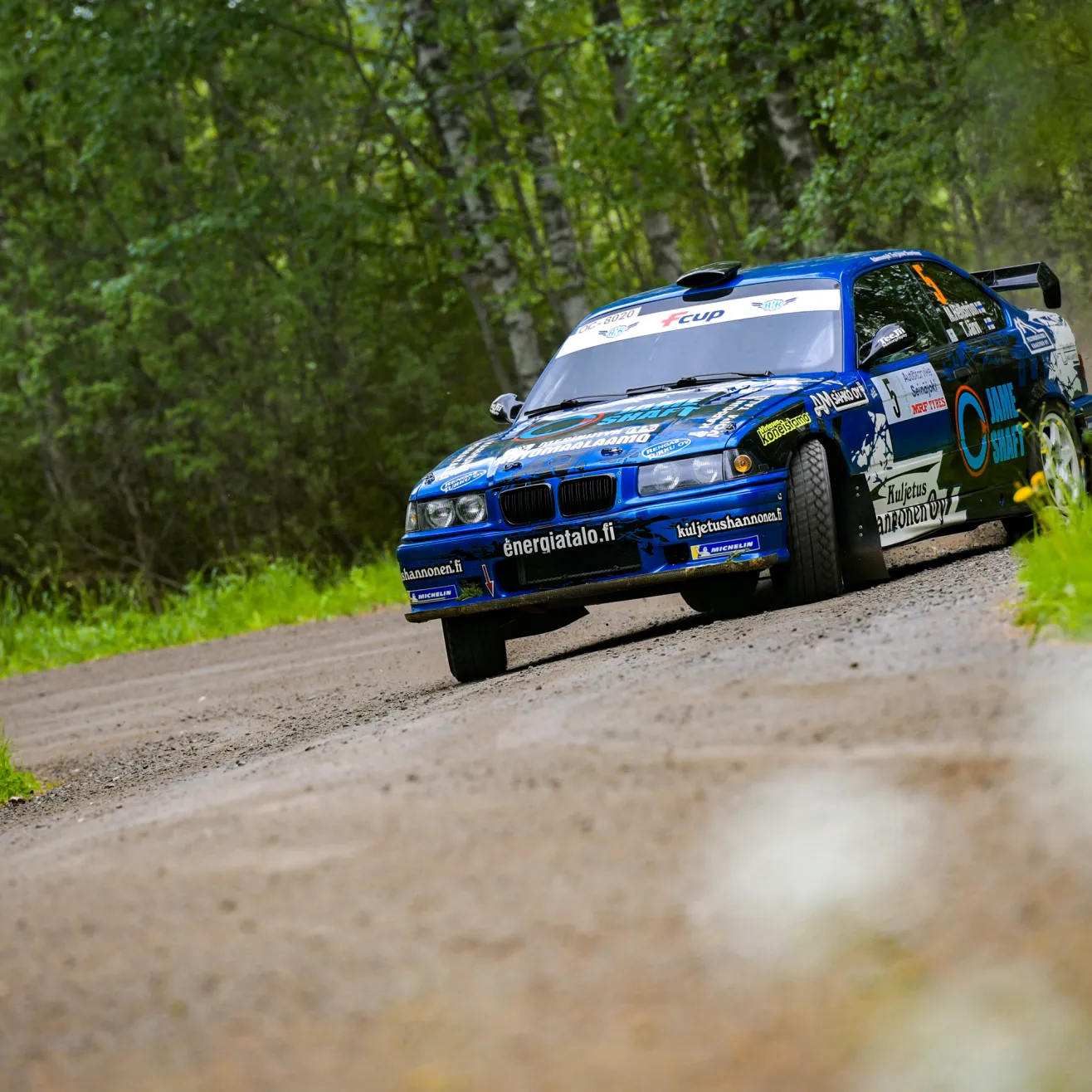 Markus Hellström johtaa F-Cupin nuottisarjaa ennen Tuusniemellä ajettavaa Viihdekeskus Hojo Hojo Rallia. Kuva: Taneli Niinimäki / AKK.