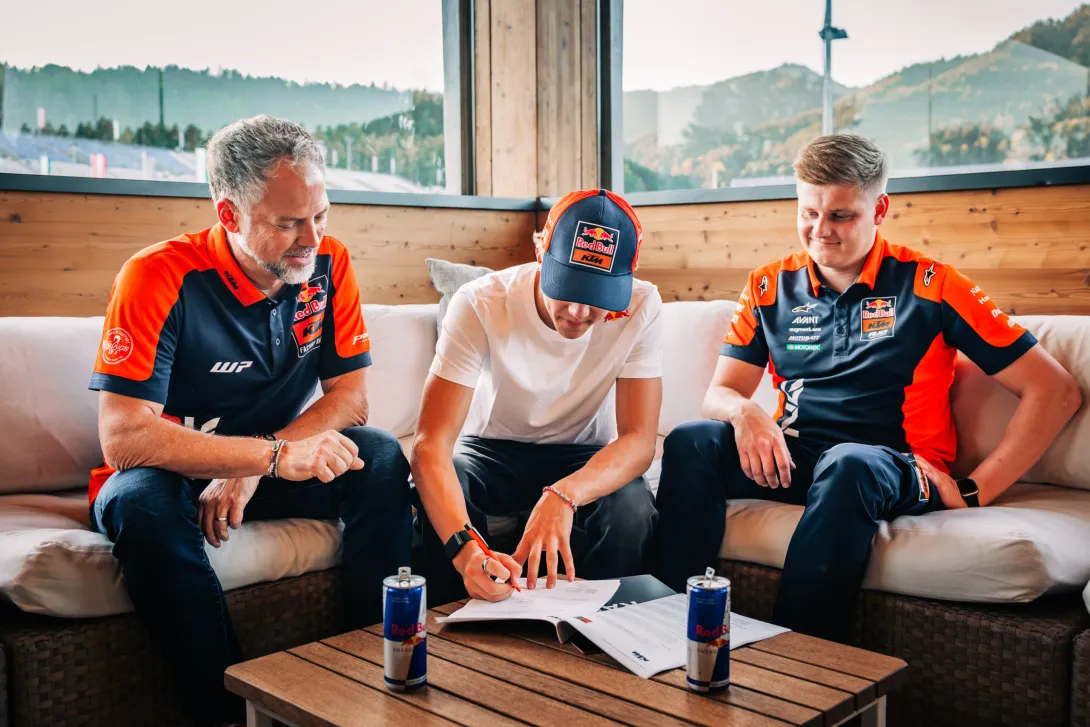 Rico Salmela ja Niklas Ajo. Kuva Ajo Motorsport